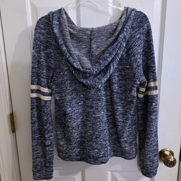 TRUE CRAFT Women’s Medium Zip-Up Hoodie – Blue Heather Knit - Picture 2 of 4